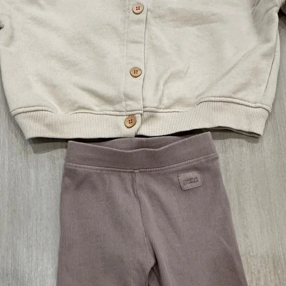 Zara 4T Kids Button Down Sweatshirt Beige and Beige Leggings Outfit - Picture 6 of 11